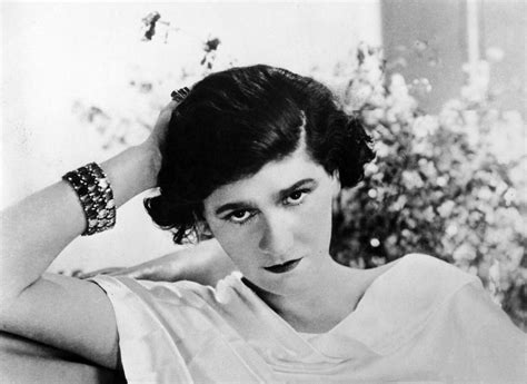 nom de coco chanel|Coco Chanel wikipedia francais.